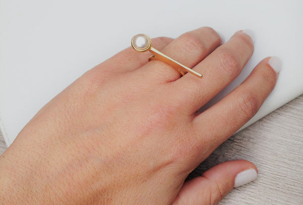 Nero- Adjustable Ring With Real White Pearl