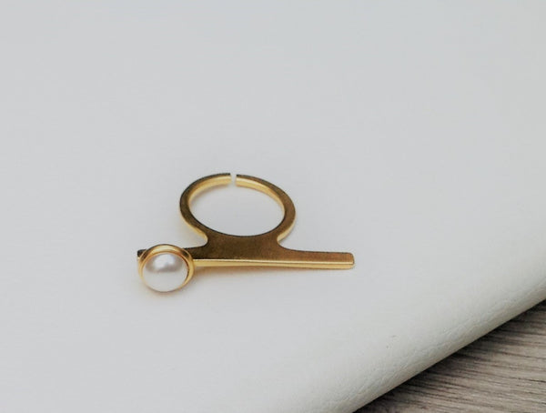 Nero- Adjustable Ring With Real White Pearl